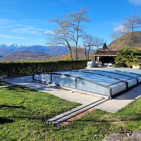 Coumeilles Apartman *