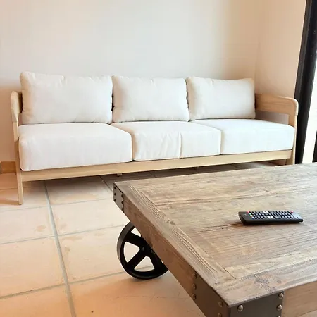 Coumeilles Appartement *